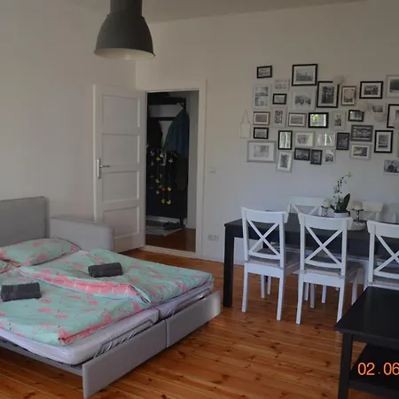 Homestay Privatzimmer Naehe Olympiastadion